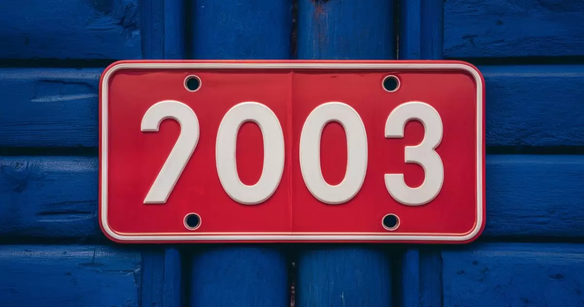 The History of Number Plate Material Innovation: From Wood to Plastic and Beyond